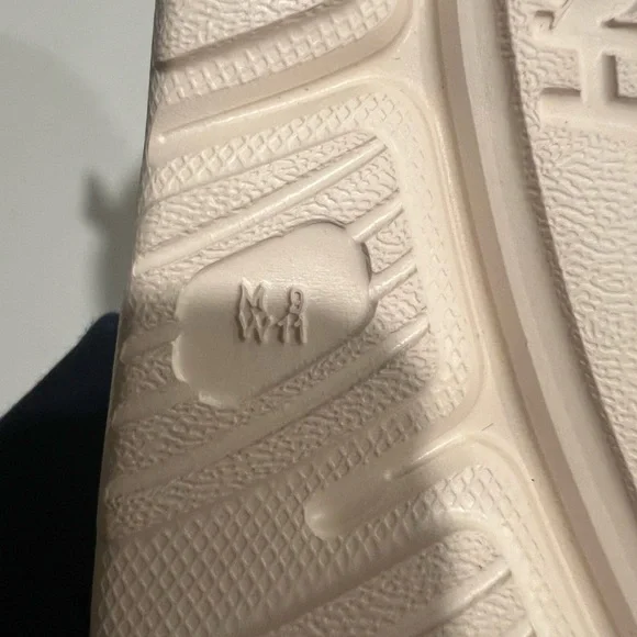 Hoka ora recovery slide Womens size 11 - Picture 6 of 6